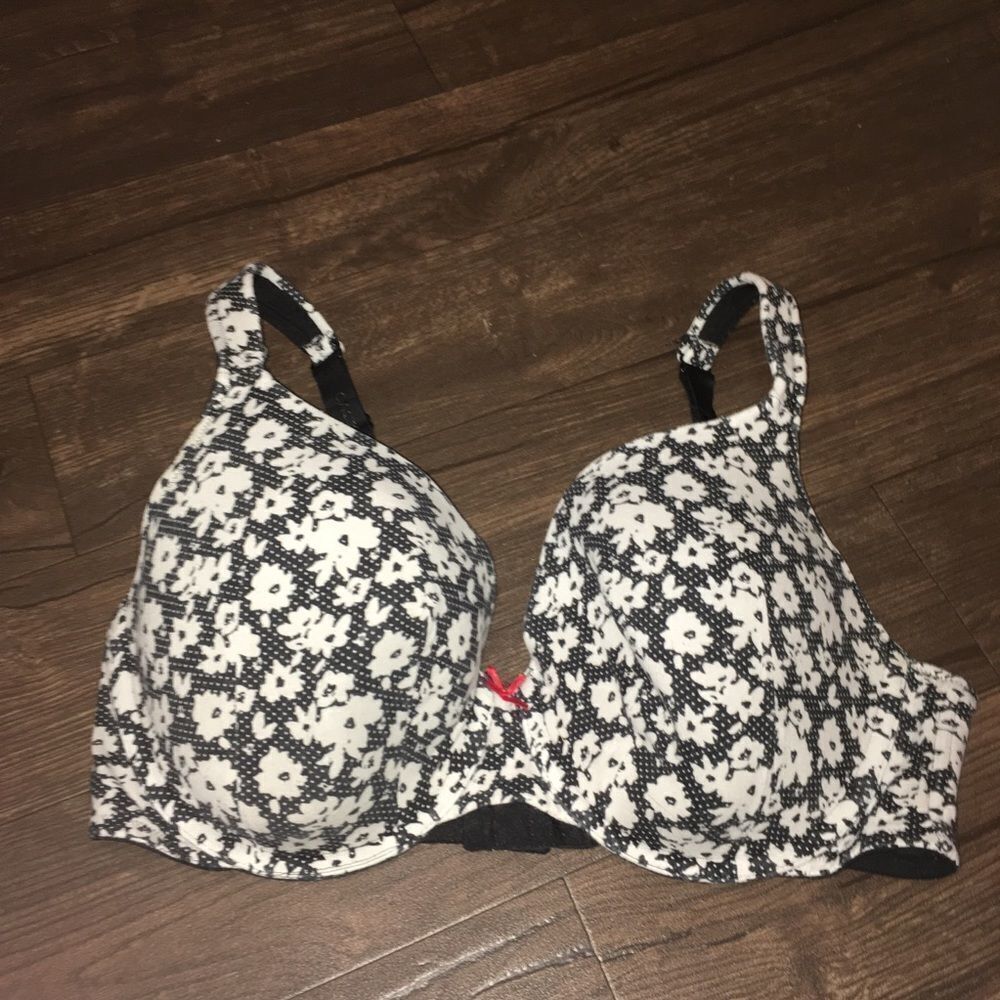 Cacique black and white floral 40D full coverage bra